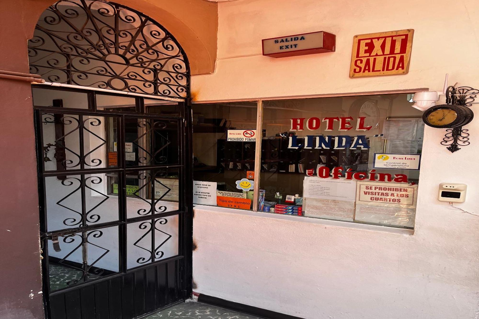 Oyo Hotel Linda ティファナ エクステリア 写真